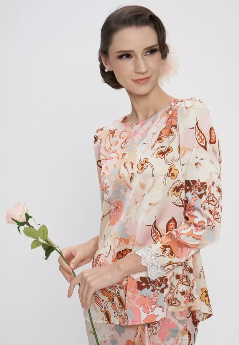 Buy Loveaisyah Floral Pink Lace Classic Top 2023 Online | ZALORA Singapore