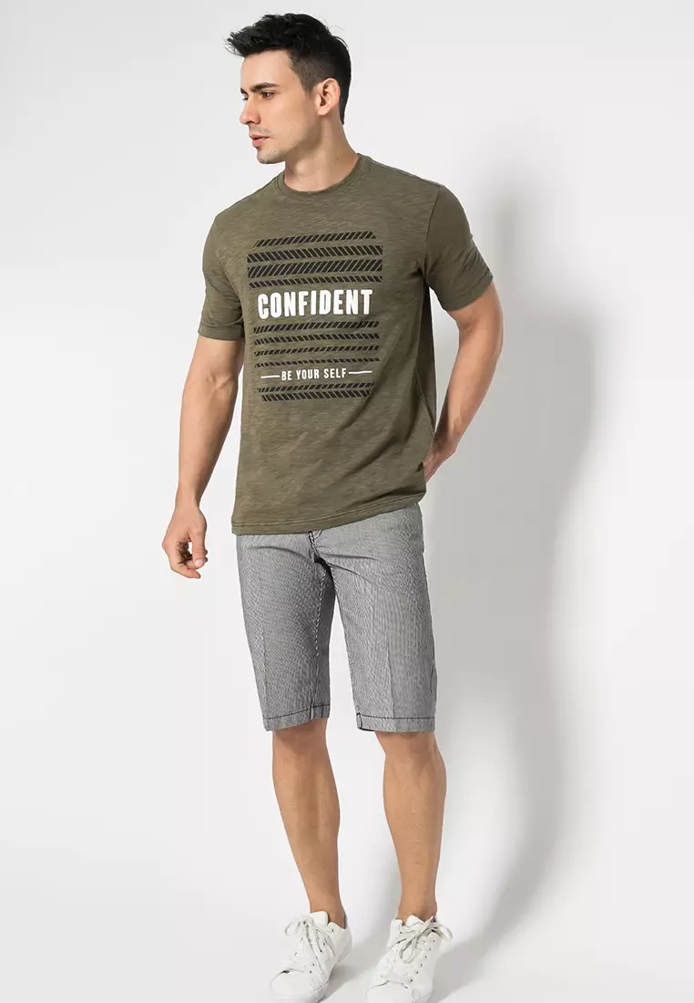 LGS - Celana Chinos Pendek Pria Garis Hitam Putih CSS.379.004.988.C