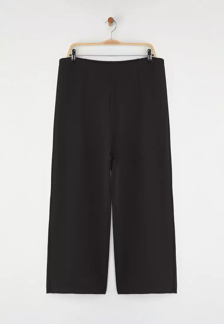 Black Culotte Fit Cutout Detail High Waist Knitted Plus Size Trousers TBBSS25AR00041