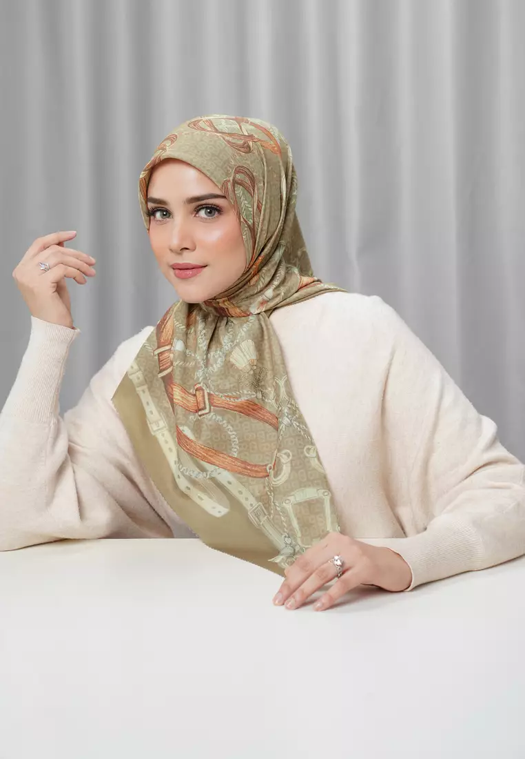 Alexandra Silk Jacquard Square - Tapestry