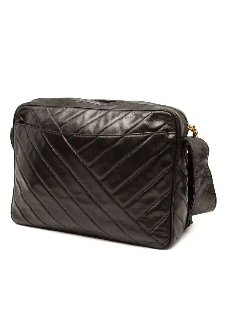 Pre-Loved Chanel Cc Chevron Lambskin Tassel Crossbody