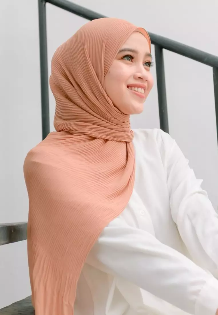 Bawal Pleats Shawl Caramel