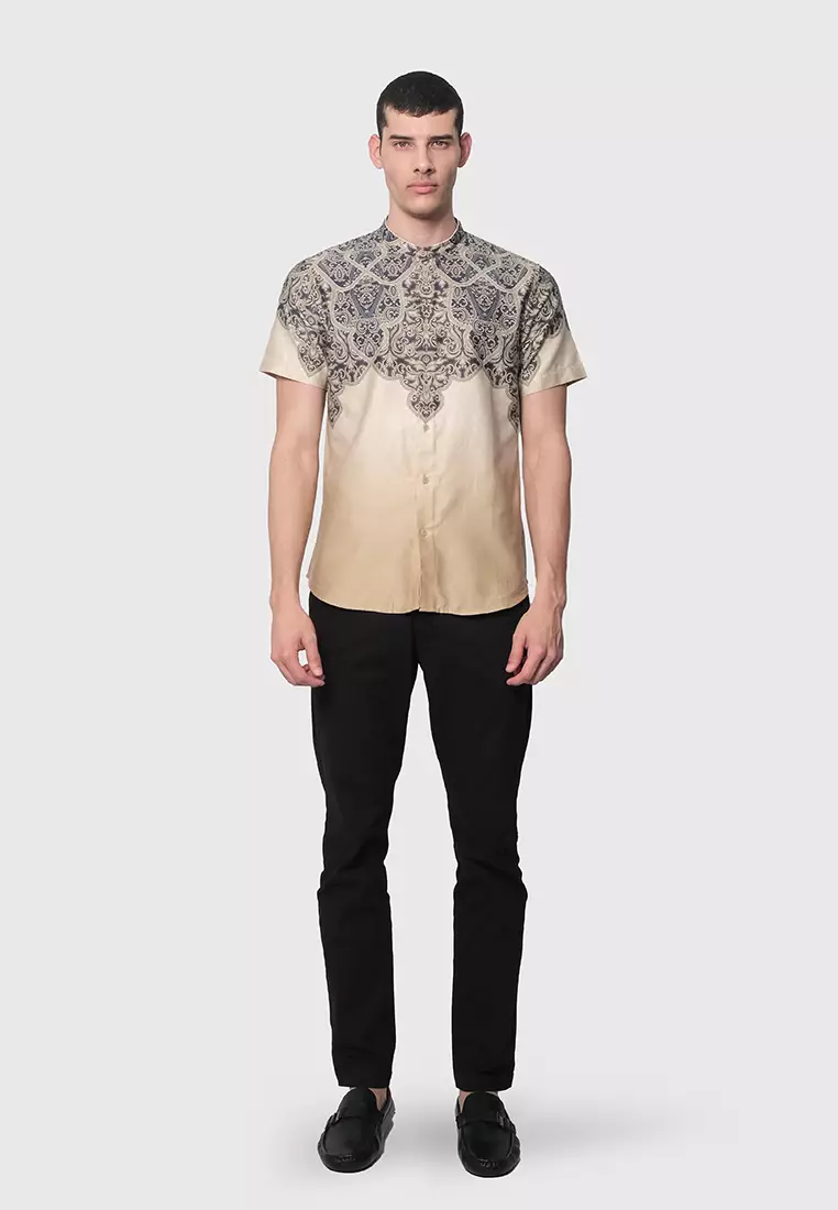 MOC Kemeja Batik Shanghai Lengan Pendek Pria SAFIDY-KHAKI