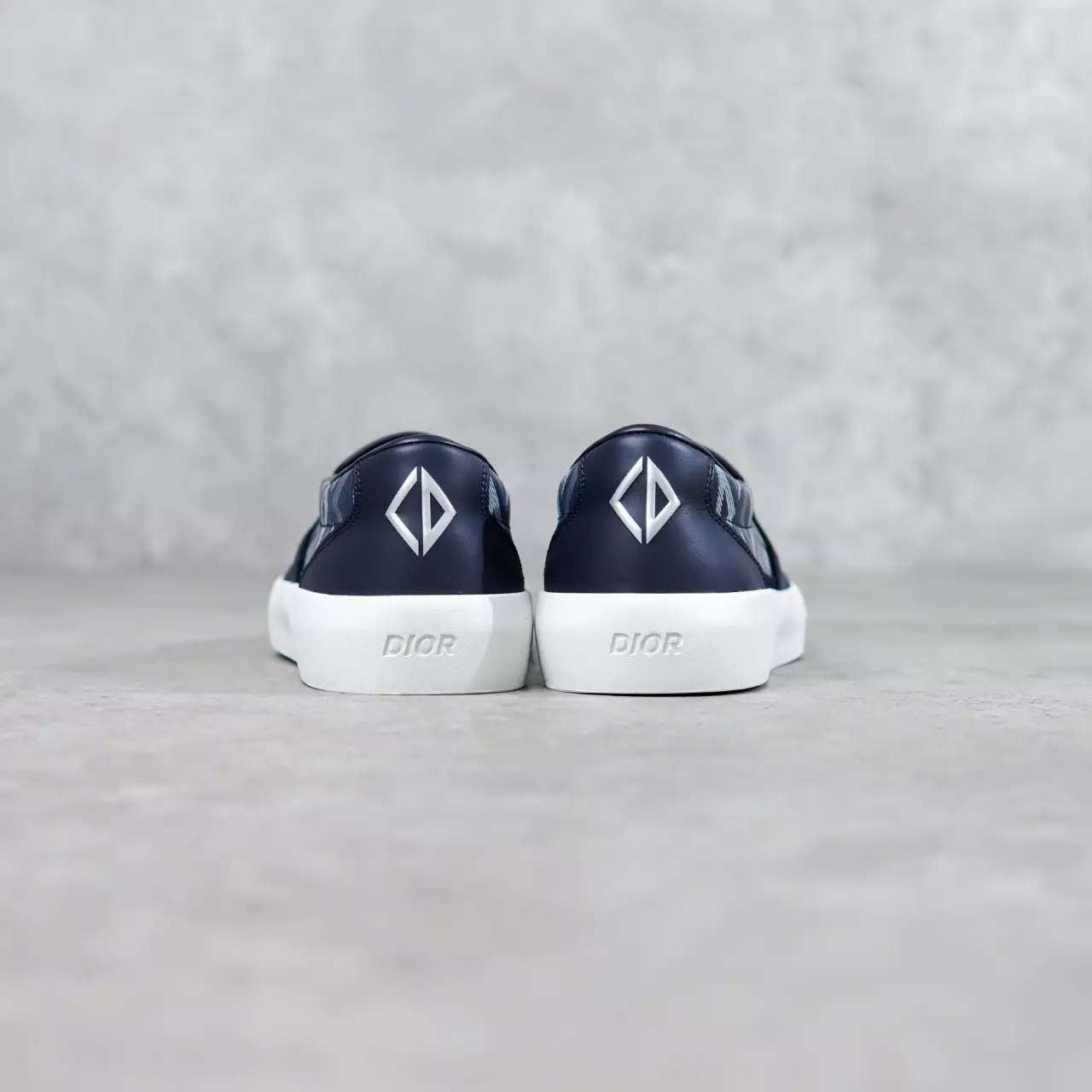 Sepatu CHRISTIAN DIOR DIAMOND JACQUARD NAVY SLIP ON 100% ORIGINAL