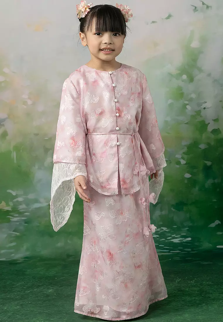 Elena Recycled Polyester Kebaya with Belt Set