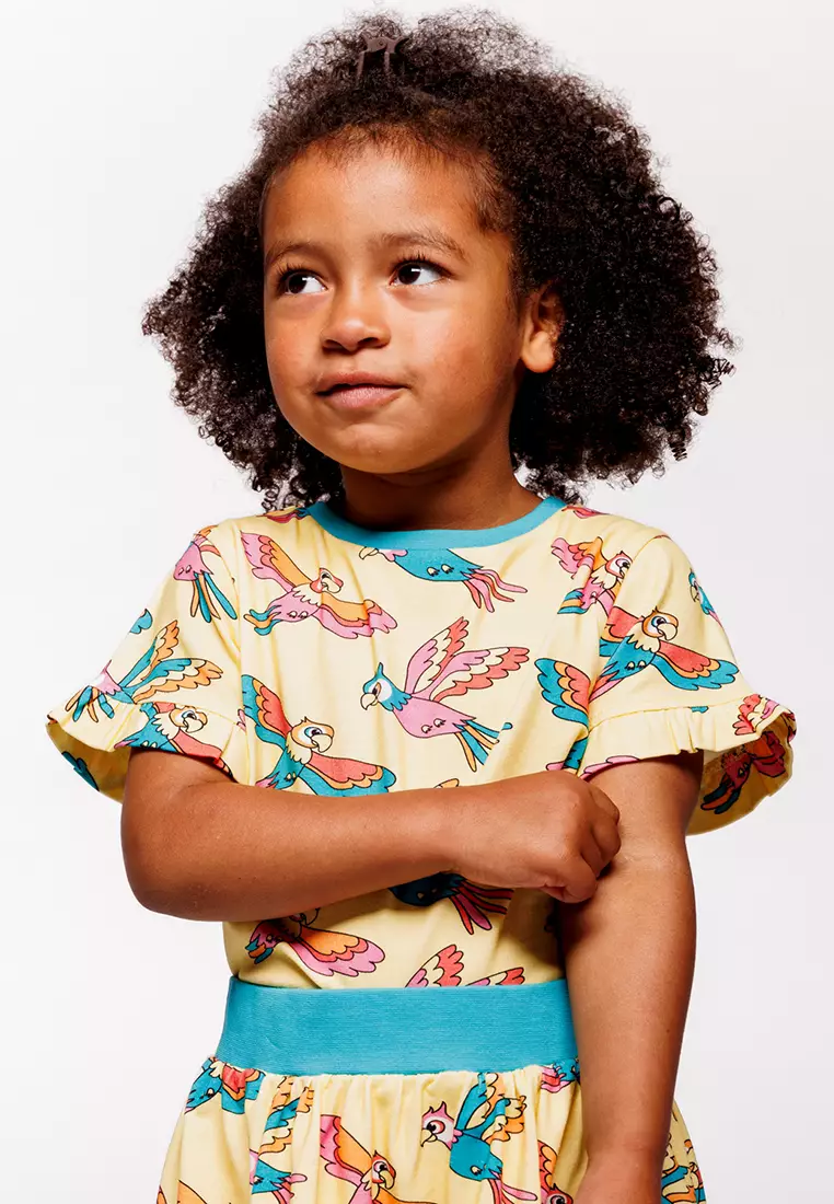 T-shirt with parrots