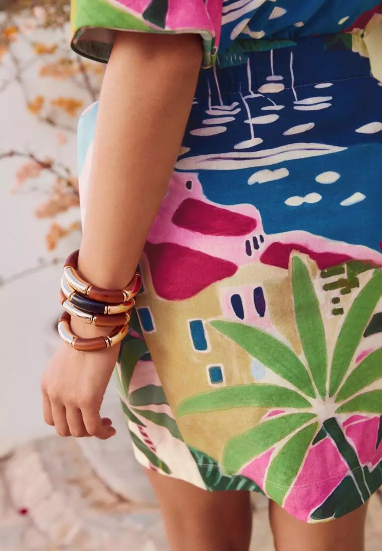 Scenic Printed Holiday Wrap Mini Skirt