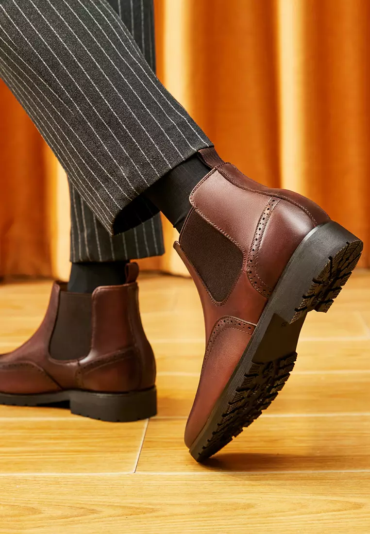 Brogue Grain Leather Chelsea Boot KB2032M188