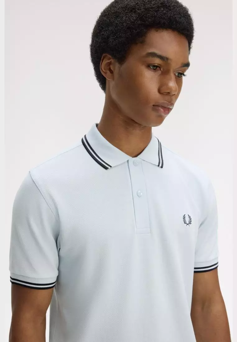 Fred Perry M3600 The Twin Tipped Fred Perry Shirt (Light Ice / Anchor Grey / Anchor Grey)