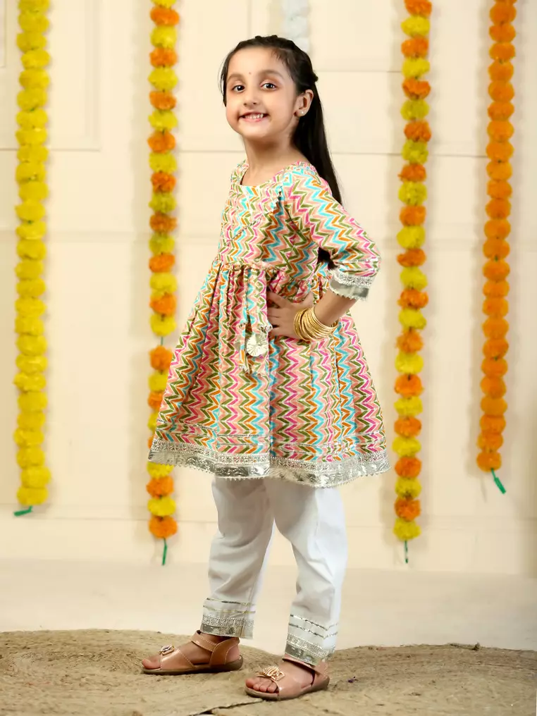 Chitrakatha Abstract Print Girls Anarkali Pajama Set