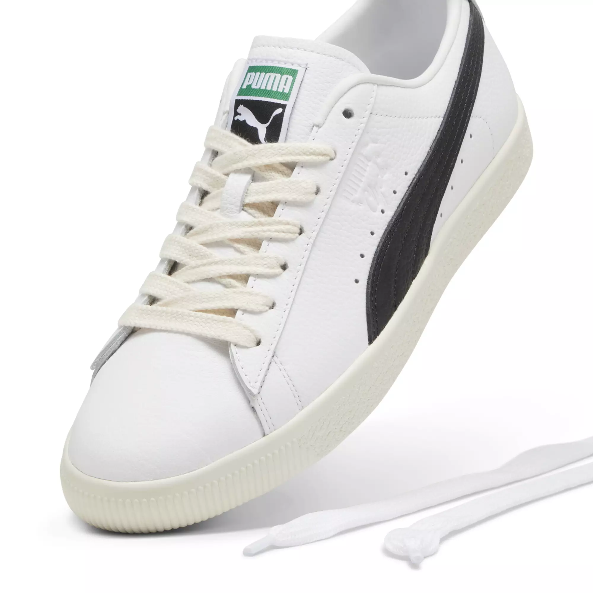 PUMA Clyde Leather Sneakers Unisex