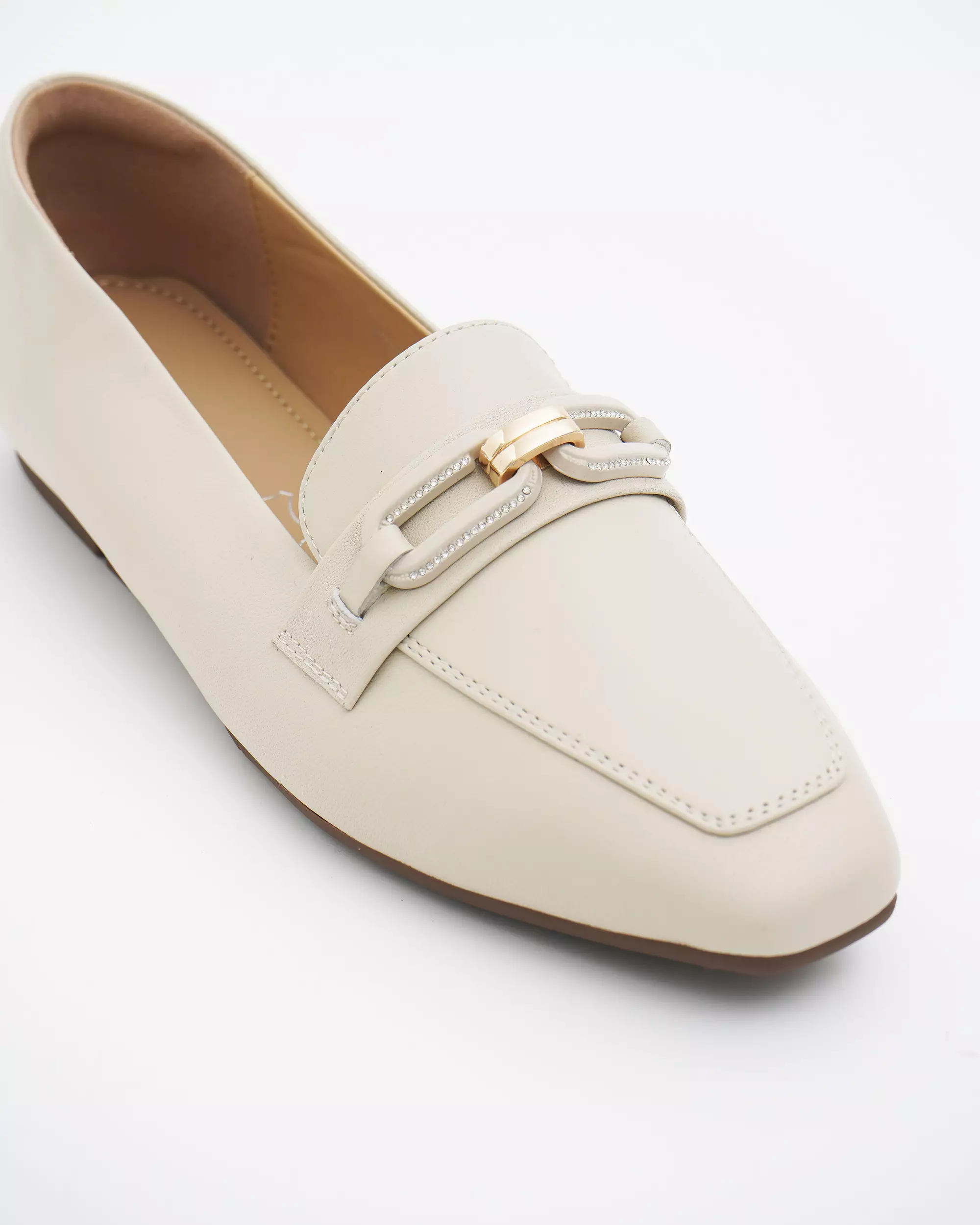 Buccheri Valeria Flats Women Cream