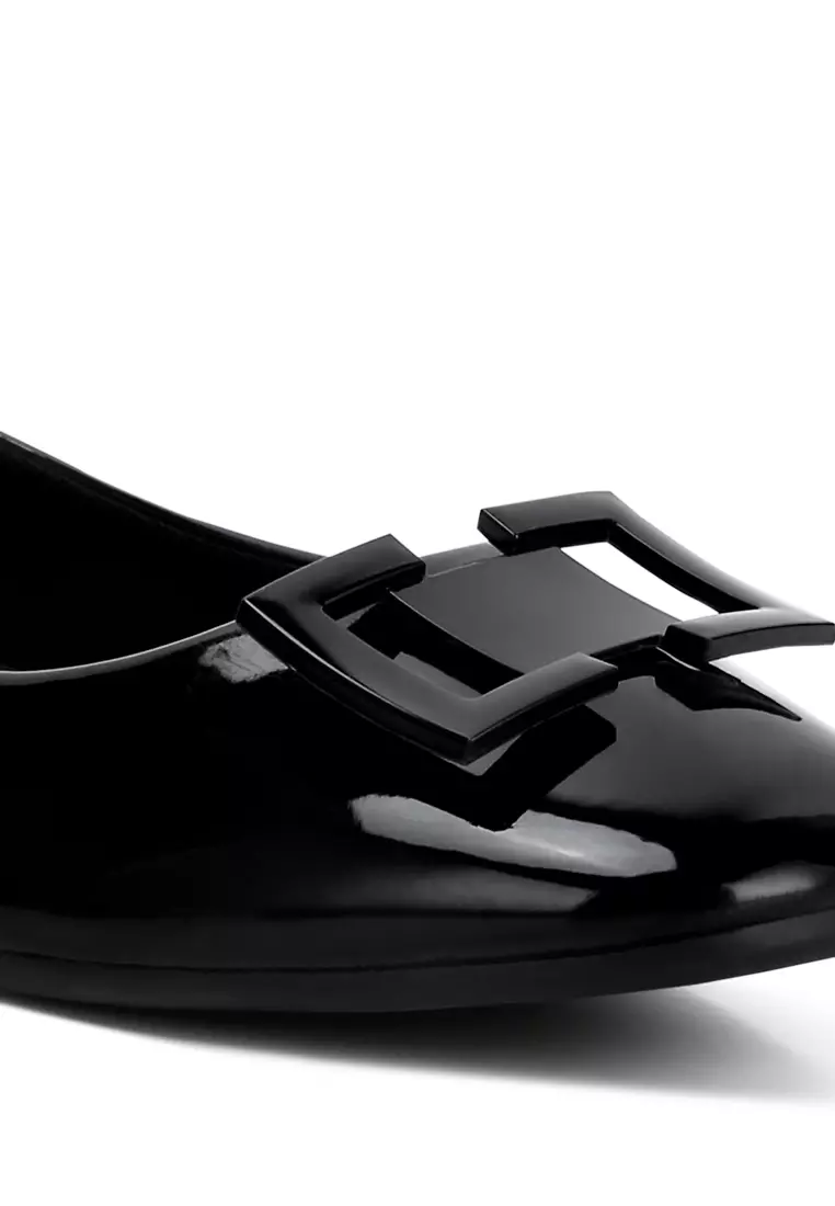 Balerina Datar Berhias Hitam