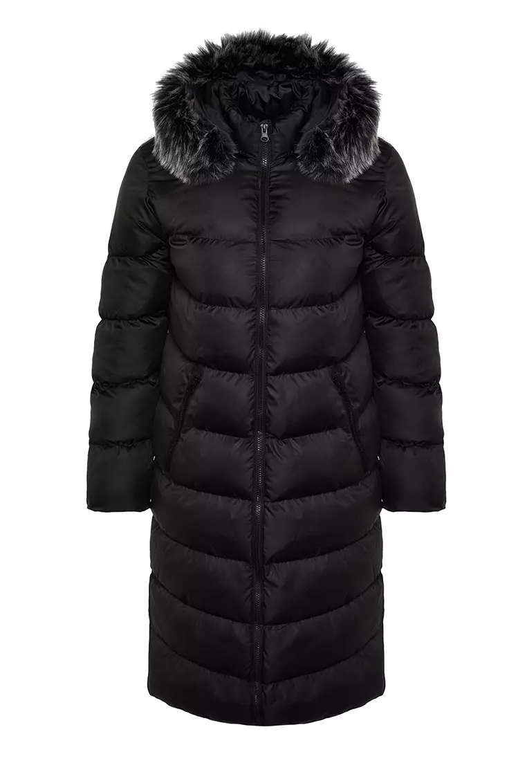 Black Fur Hooded Water Repellent Long Puffer Jacket TWOAW24MO00079