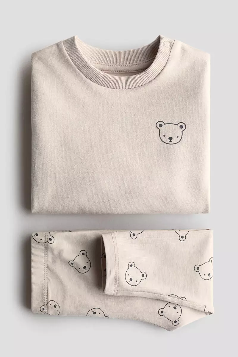 2-piece sweatshirt and leggings set