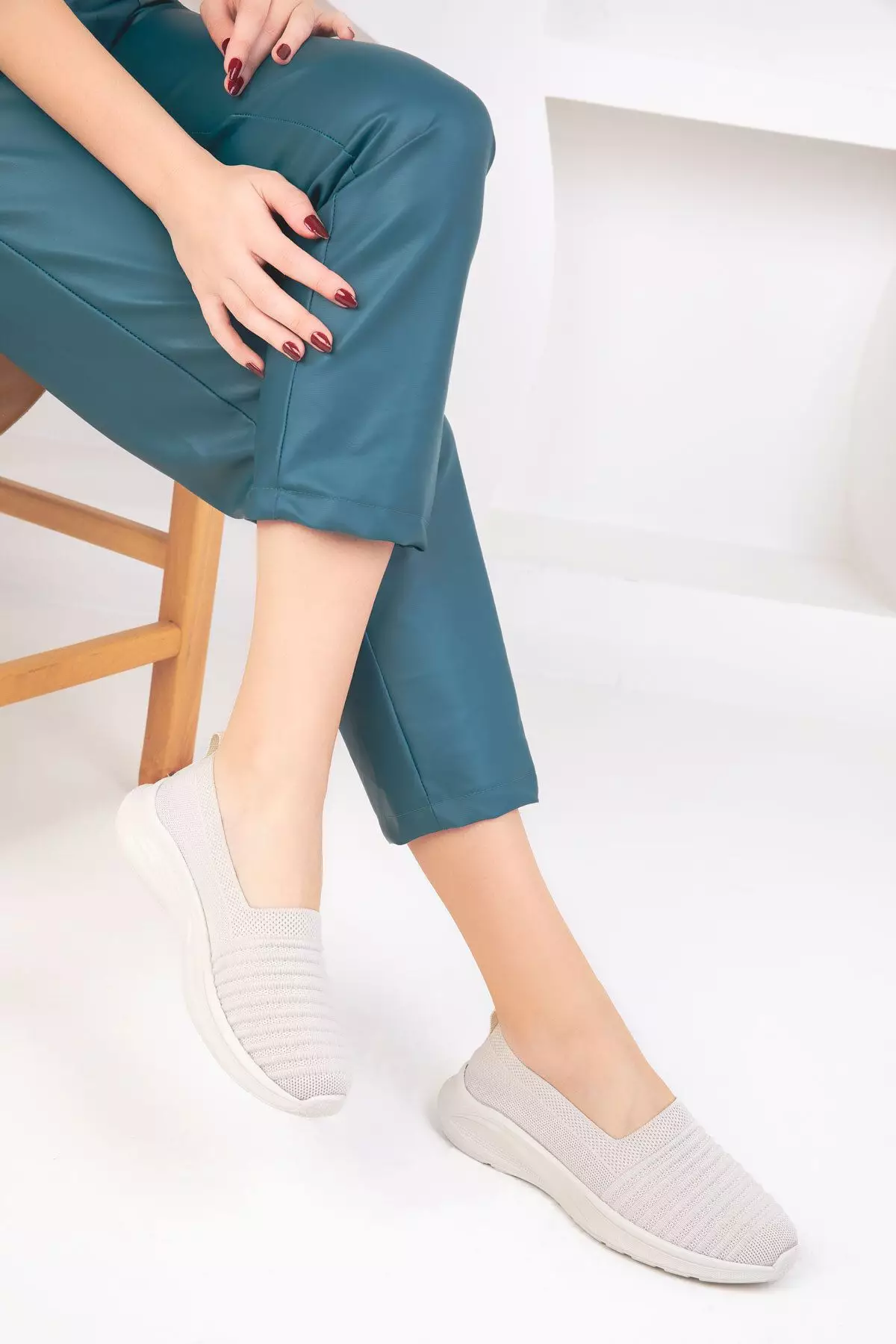 Discount on Soho  shoes - SKU: Knitted Slip Ons