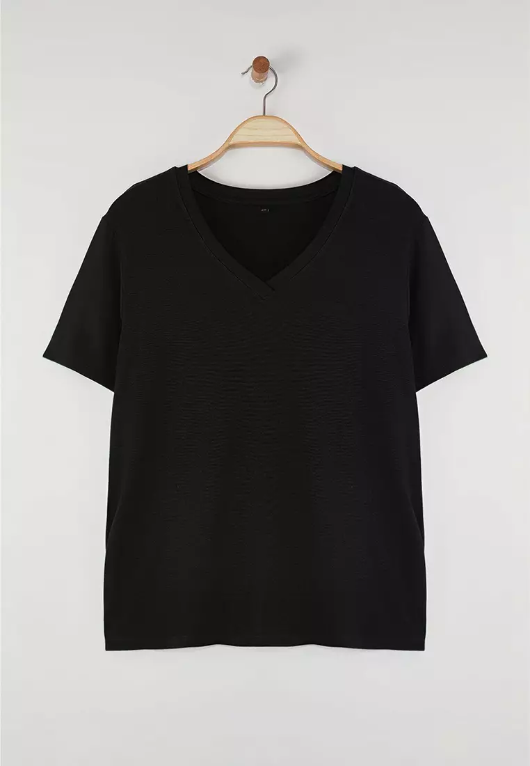 Black Regular Fit V Neck Plus Size T-Shirt Tbbss25Bf00062