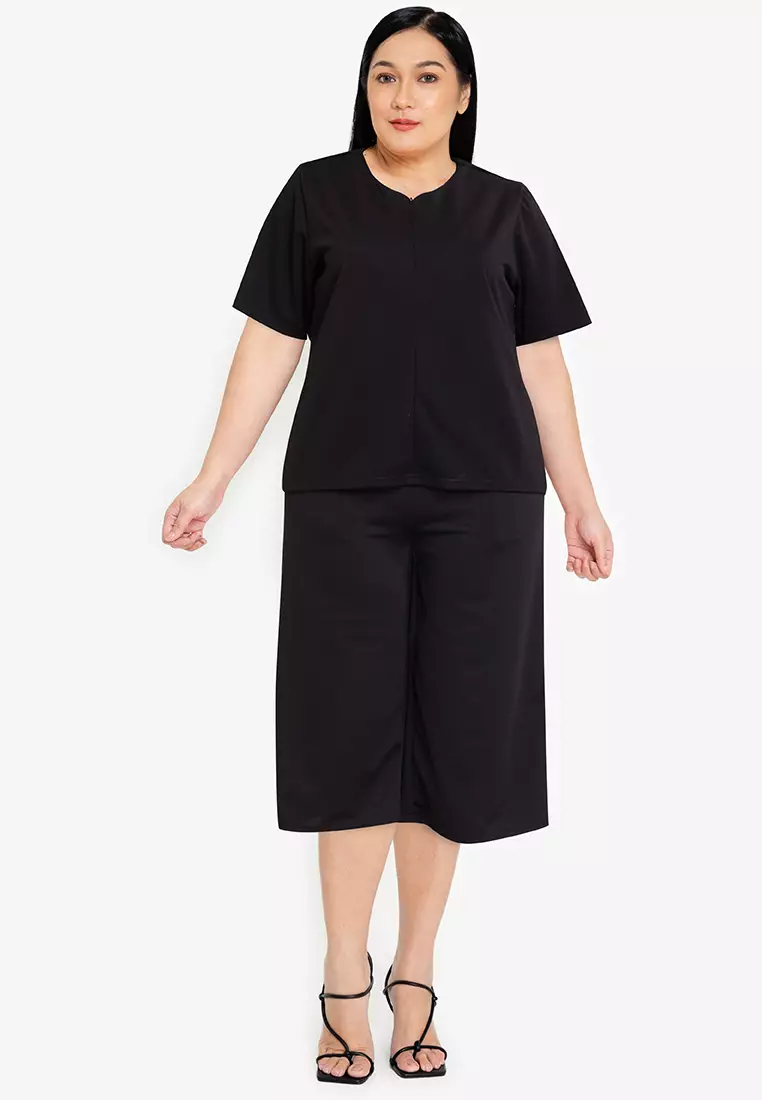 Plus size black on sale culottes