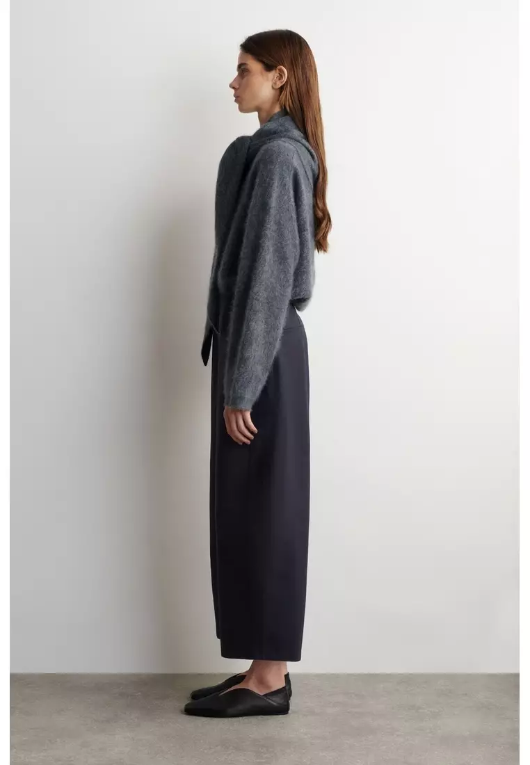 CROPPED BARREL-LEG COTTON TROUSERS