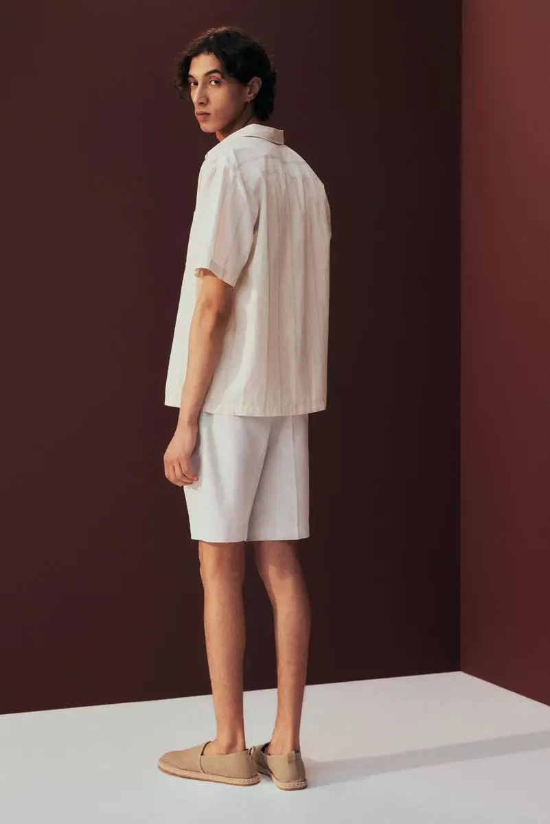 Regular Fit Lyocell-blend chino shorts