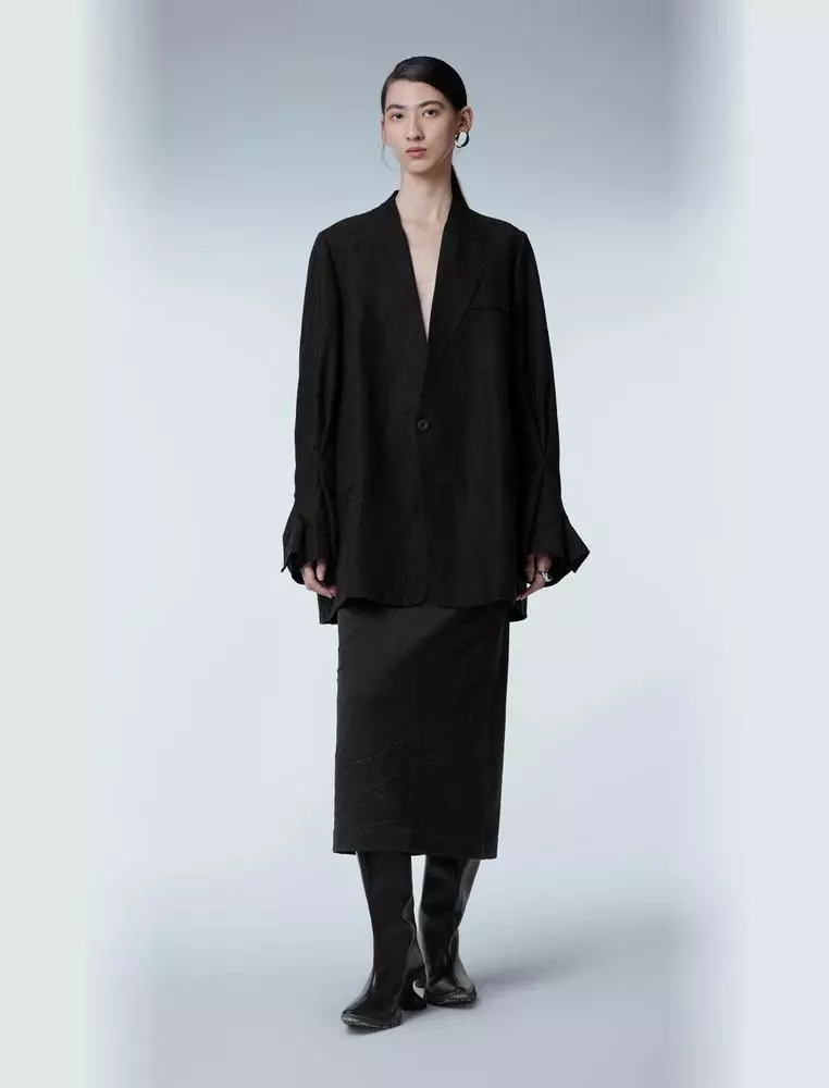 百搭宽松中长款西服