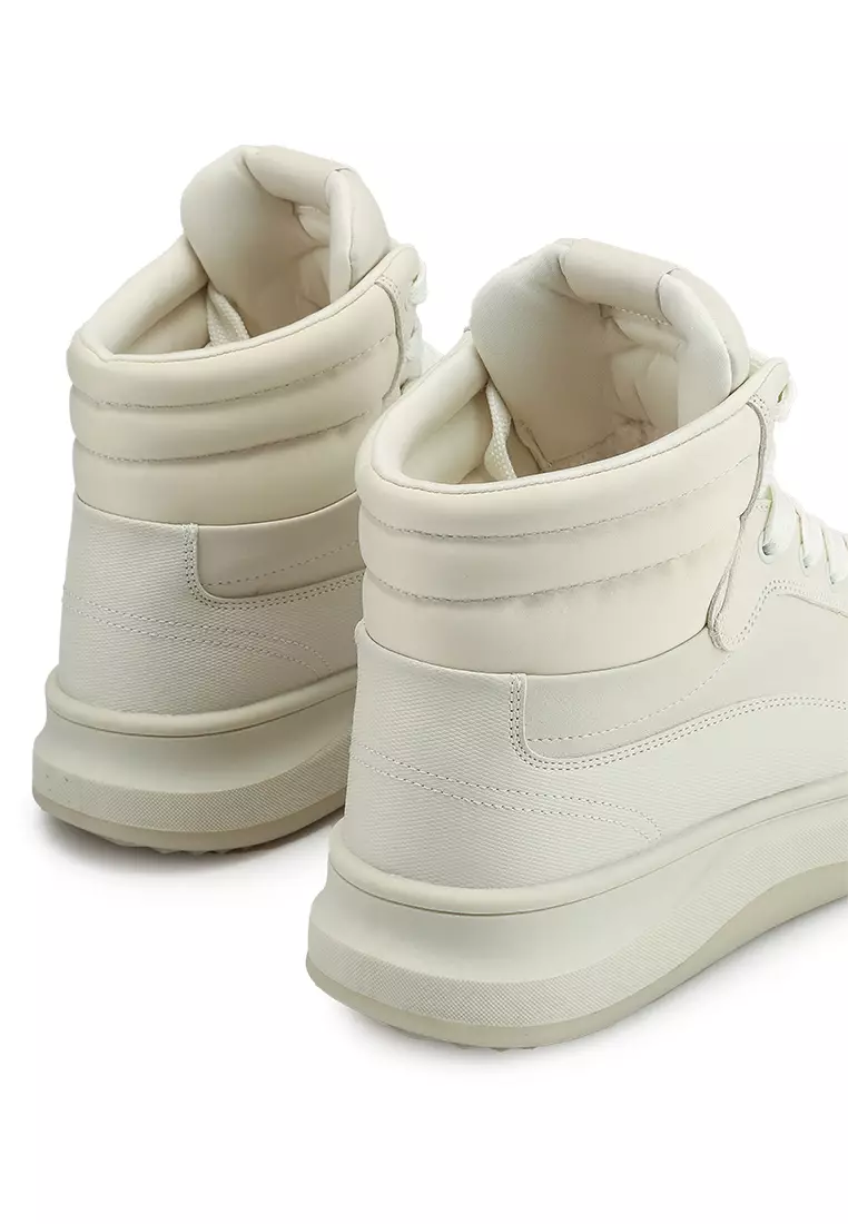 Strato Hi-Top Sneakers