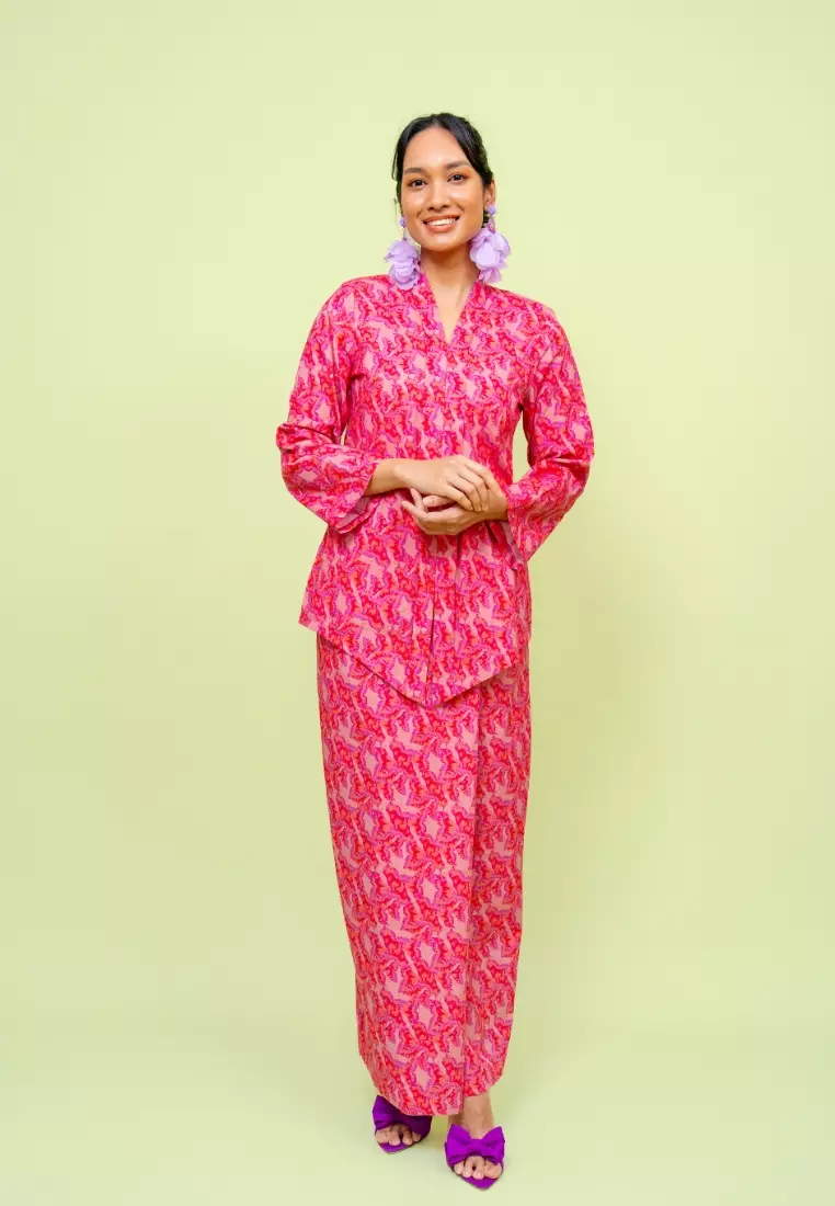 Bayu Somerset Isidora Kebaya - Pink