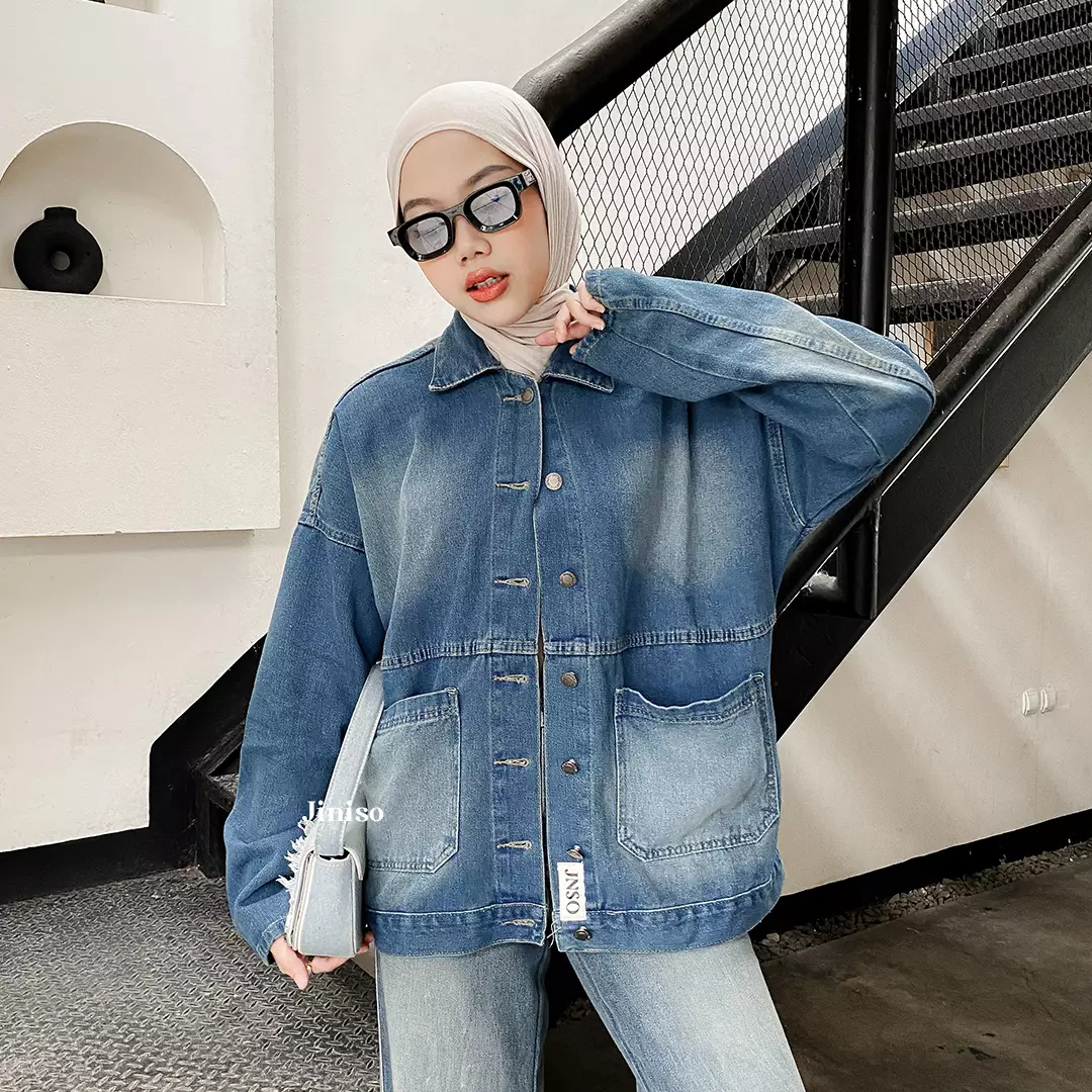 Masturbatsiya qiluvchi ayollarning yashirin porno videolari