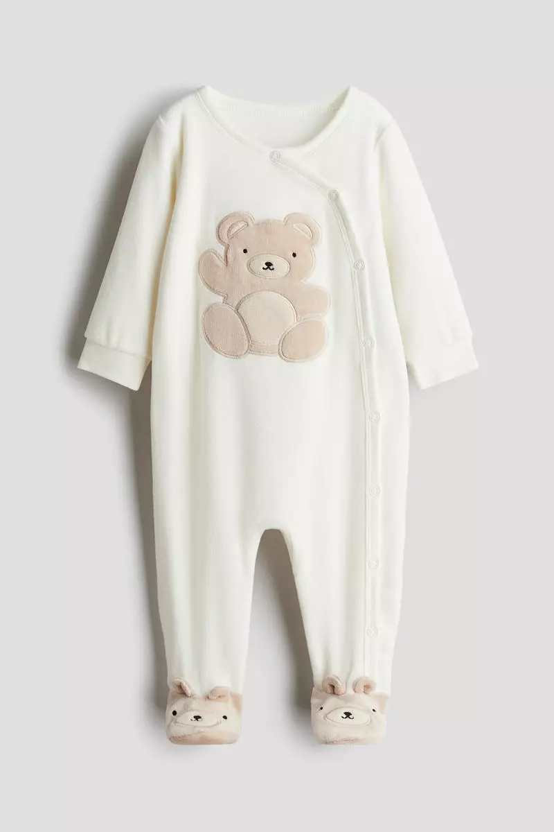Buy H M Velour sleepsuit with full feet Online ZALORA Malaysia