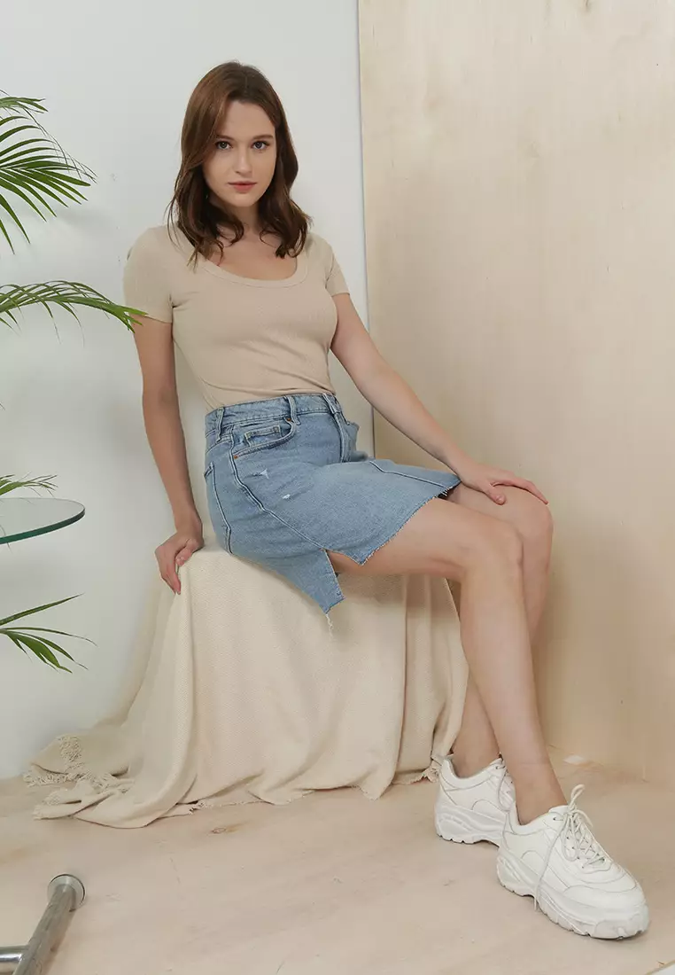 White jean hotsell skirt old navy