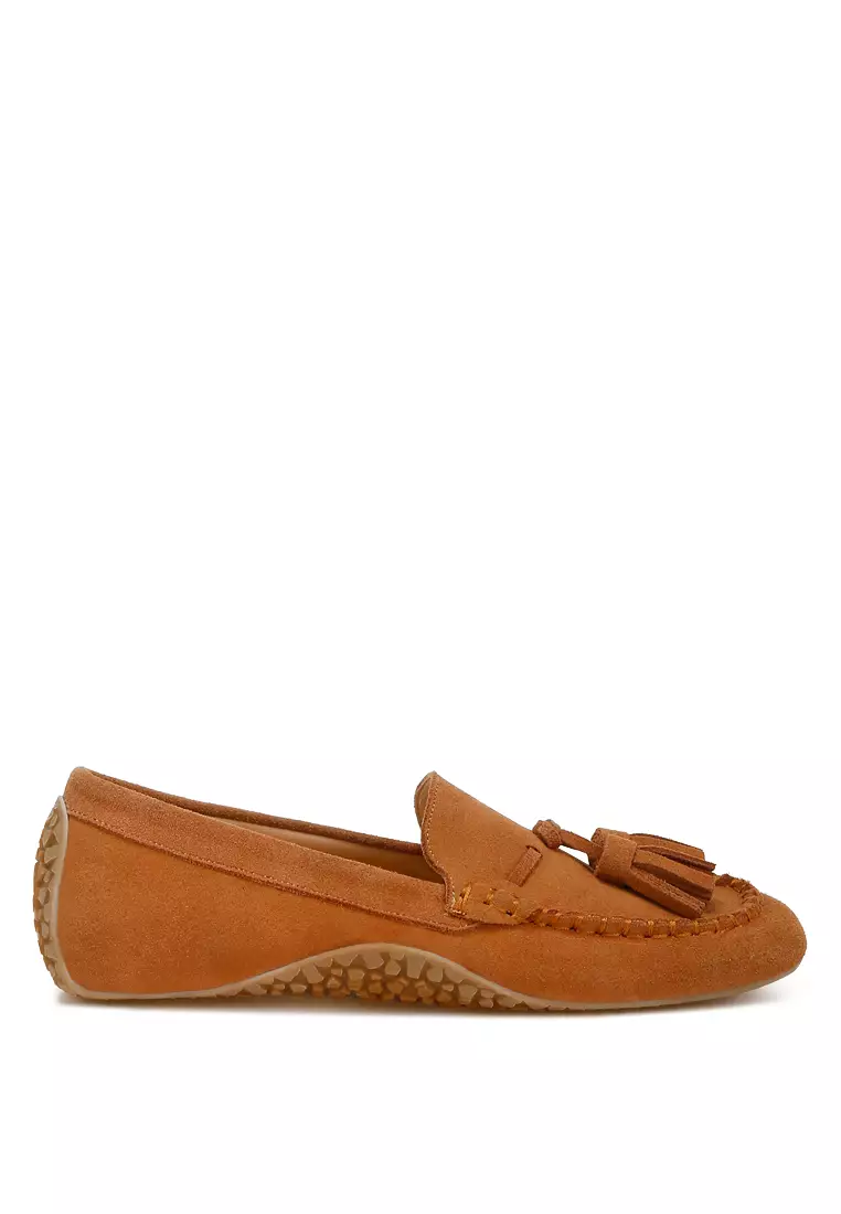 Discount on Rag & CO.  shoes - SKU: Suede Round Toe Tassel Loafers in Tan