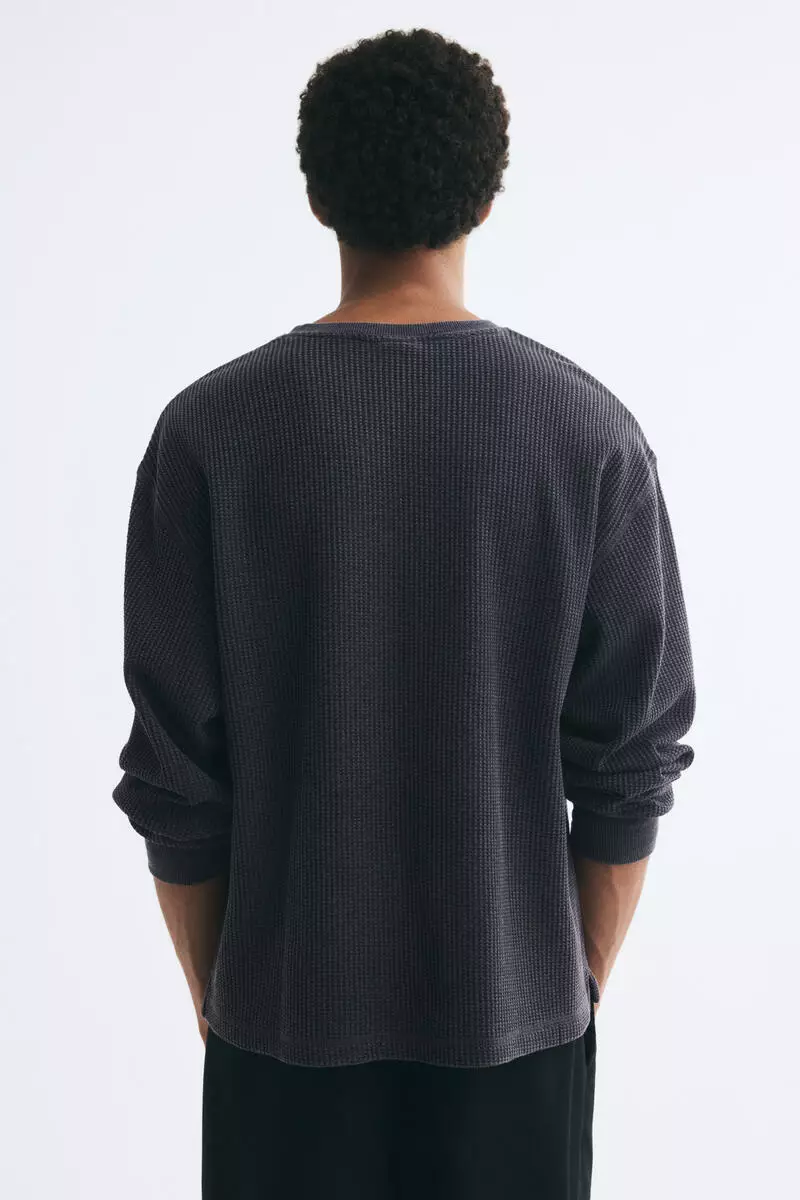 Regular Fit Waffled henley top