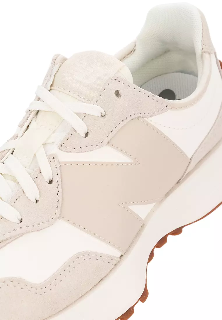 327AN Lifestyle shoes