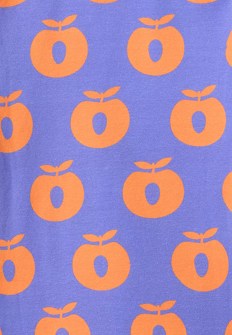 Long-sleeved top with apples