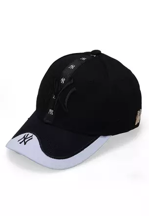 Jual Caps Pria Original Terbaru | ZALORA Indonesia