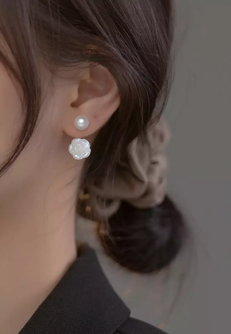 925 Silver Rose Faux Pearl Earrings JW AR-M02415