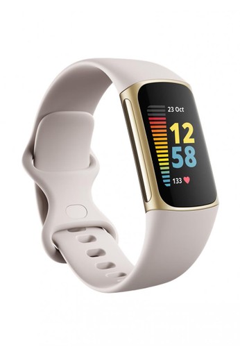 Fitbit smartwatch deals clearance