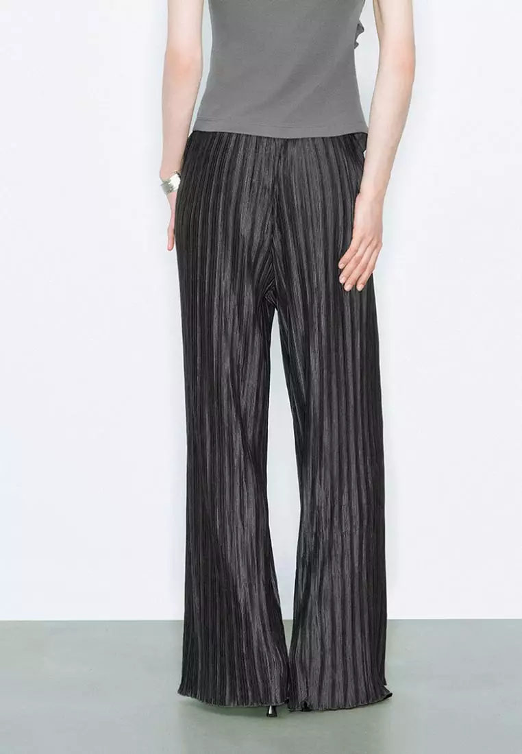 Wide-Leg Pants