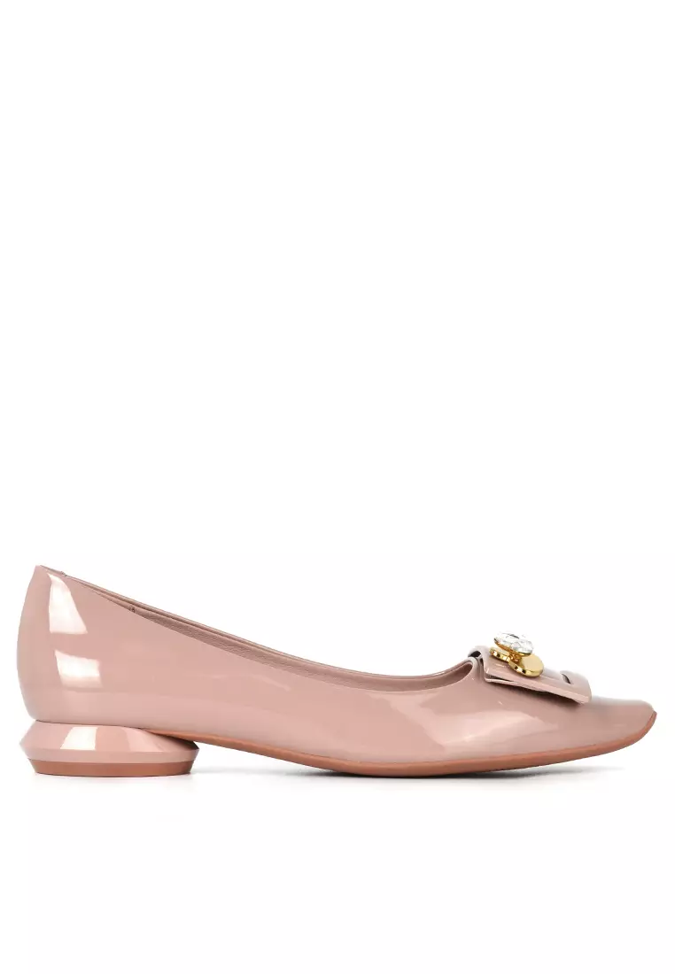 Discount on Twenty Eight Shoes  shoes - SKU: Square Rhinestone Flat Shoes XJ7318-20