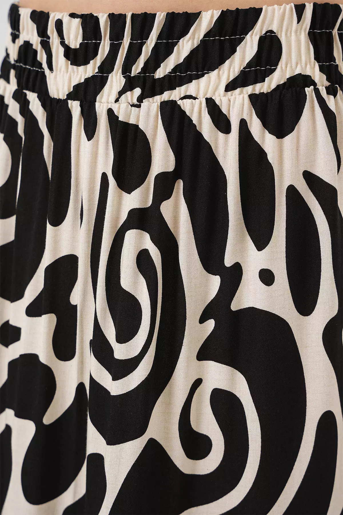 1898 Patterned Long Skirt - C.Black