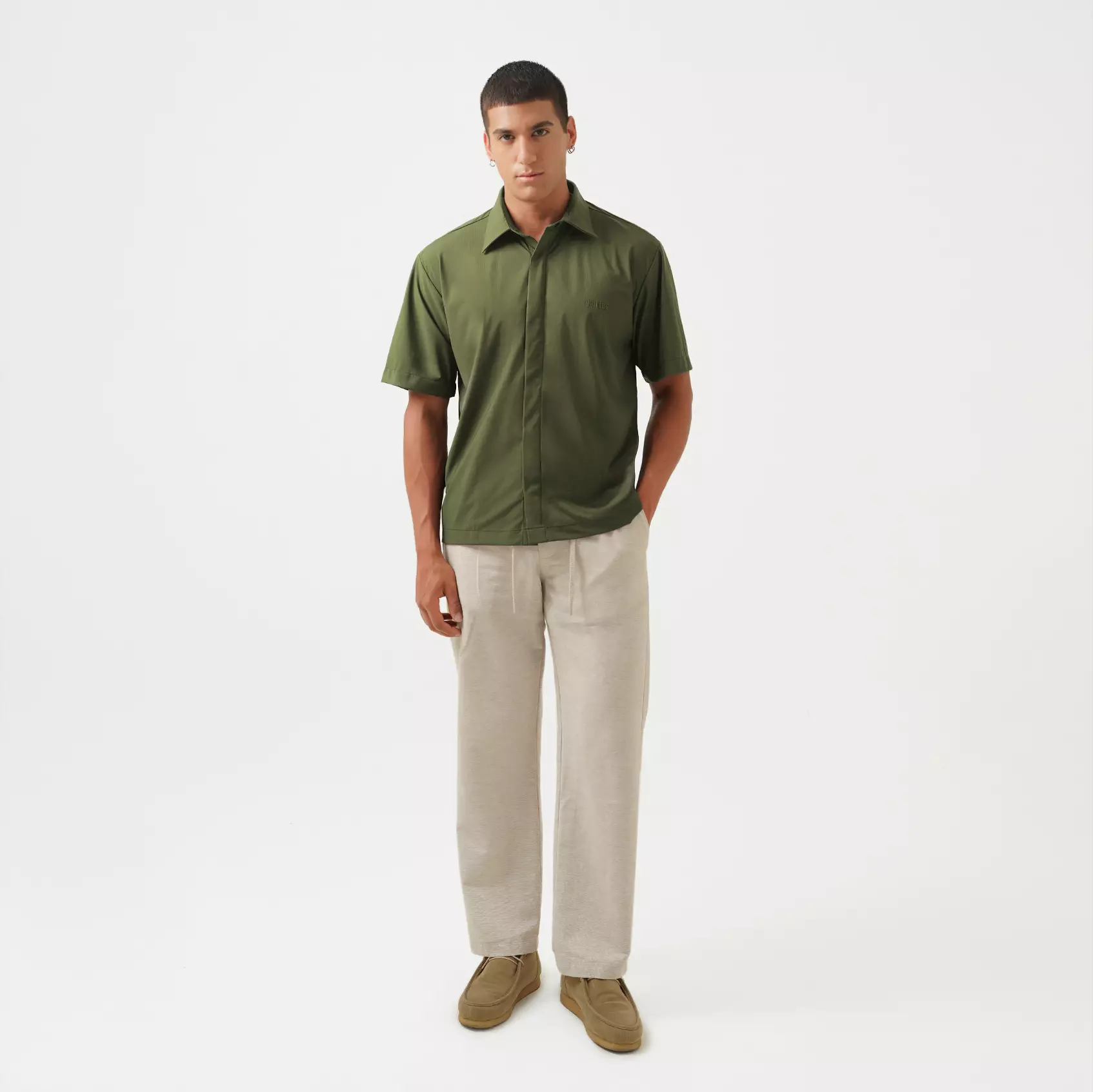 CELCIUS Kemeja Lengan Pendek L03000570C Olive