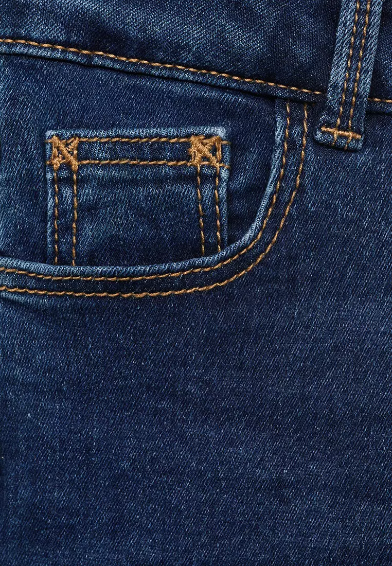 Slim-Fit Jeans