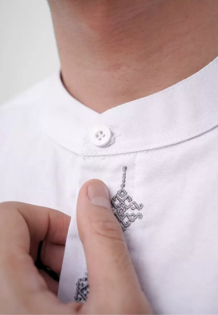 Ryusei Kemeja Kerah Koko Lengan Panjang Hikari White