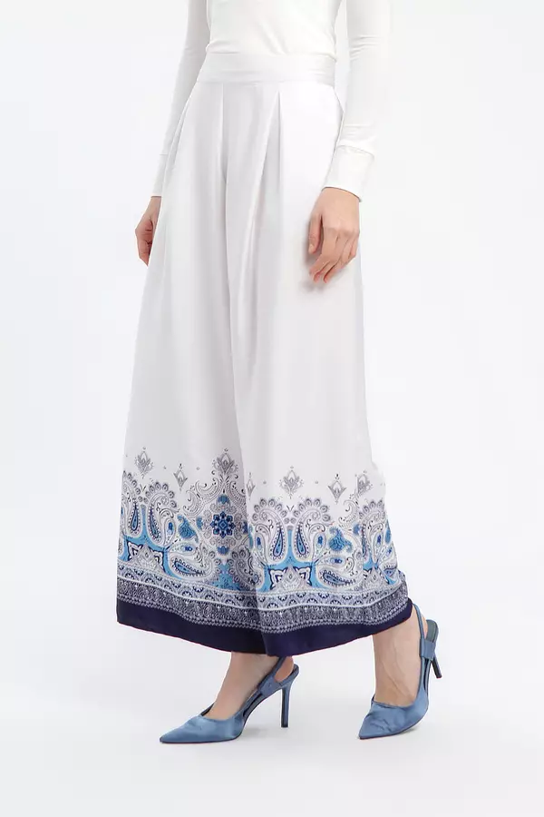 MINIMAL - Rysha - Kulot Lebar Motif Paisley - White Colour White