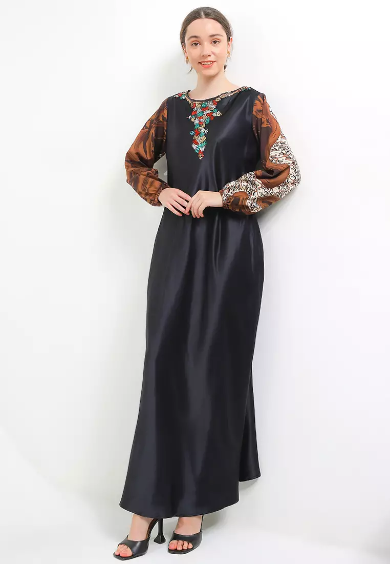 Abaya Serong Tangan Serut