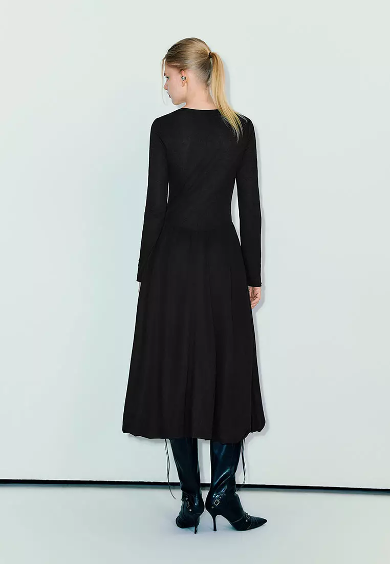 UR秋季新款女装法式气质赫本风显瘦长袖连衣裙UYV740012