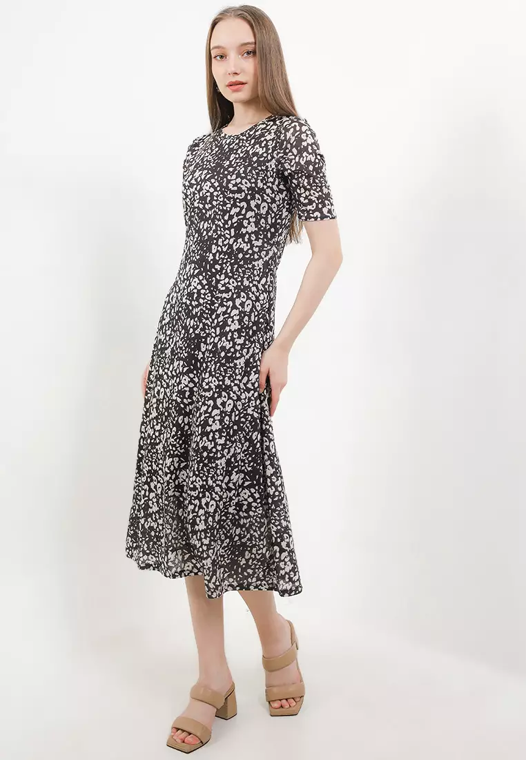 dress for slim ladies Urban Classics - Basic Fit TShirt Short Dress - M 2031 main image 1