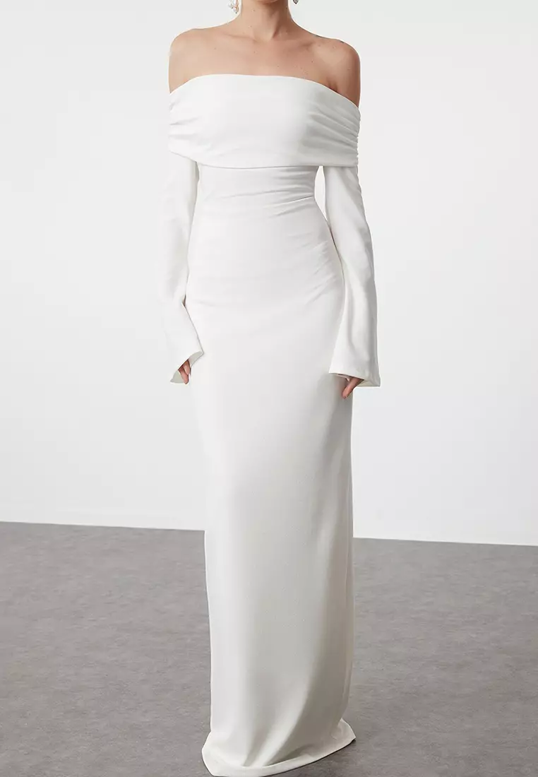 White Carmen Collar Knitted Long Elegant Evening Dress TPRSS24AE00204