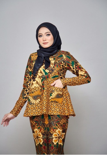 Buy ZHAFIRA SERIES - Batik Rose for Lady from ROSSA COLLECTIONS in Orange and Yellow and Beige at Zalora