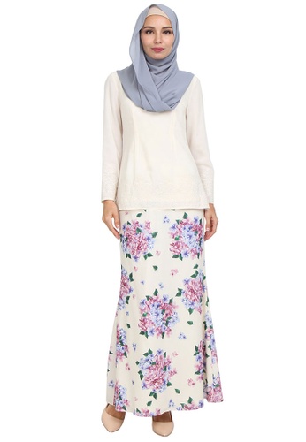 Vesta Blouse & Skirt Set from POPLOOK in White